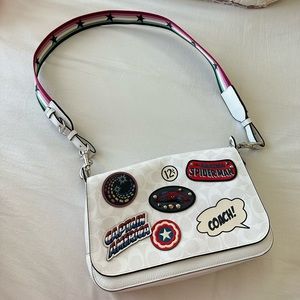 Coach Marvel purse ✨